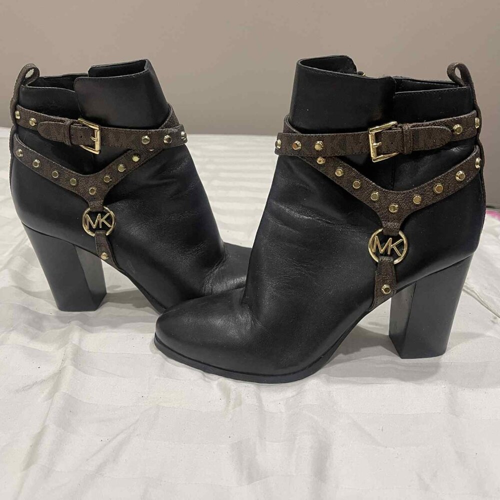 USED Michael Kors Preston Studded Leather Ankle Boot